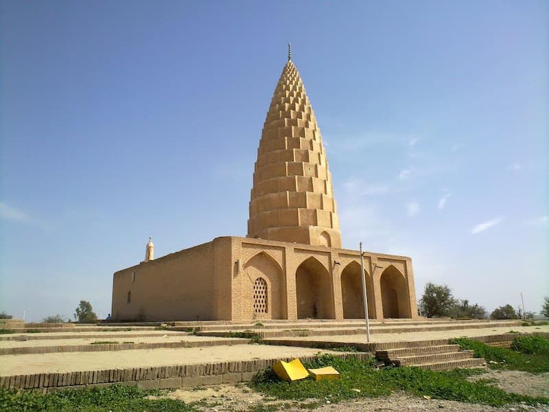 آرامگاه یعقوب لیث صفاری در دزفول، استان خوزستان