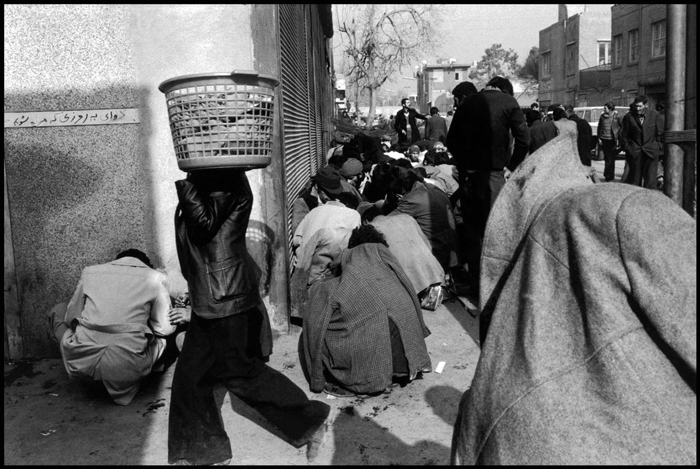 معتادان هروئینی در محله گمرک تهران