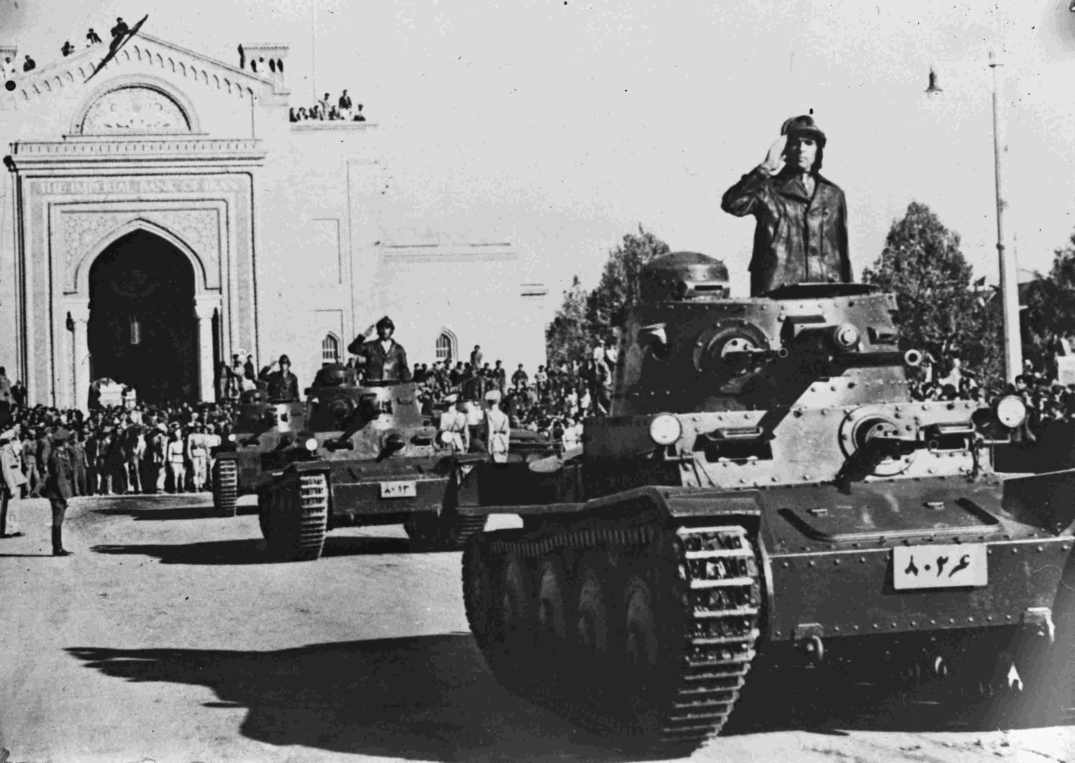 اشغال ایران توسط متفقین در جنگ جهانی دوم