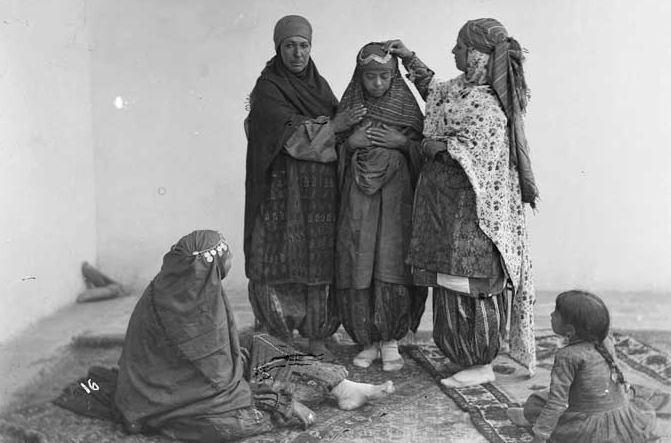 زنان ایران در زمان قاجار