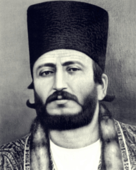 حسینقلی‌ خان ایلخانی